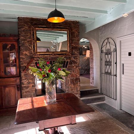 Smugglers Hotel Brixham Buitenkant foto